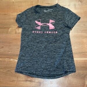 Euc under armour youth xs performance material marled color shirt